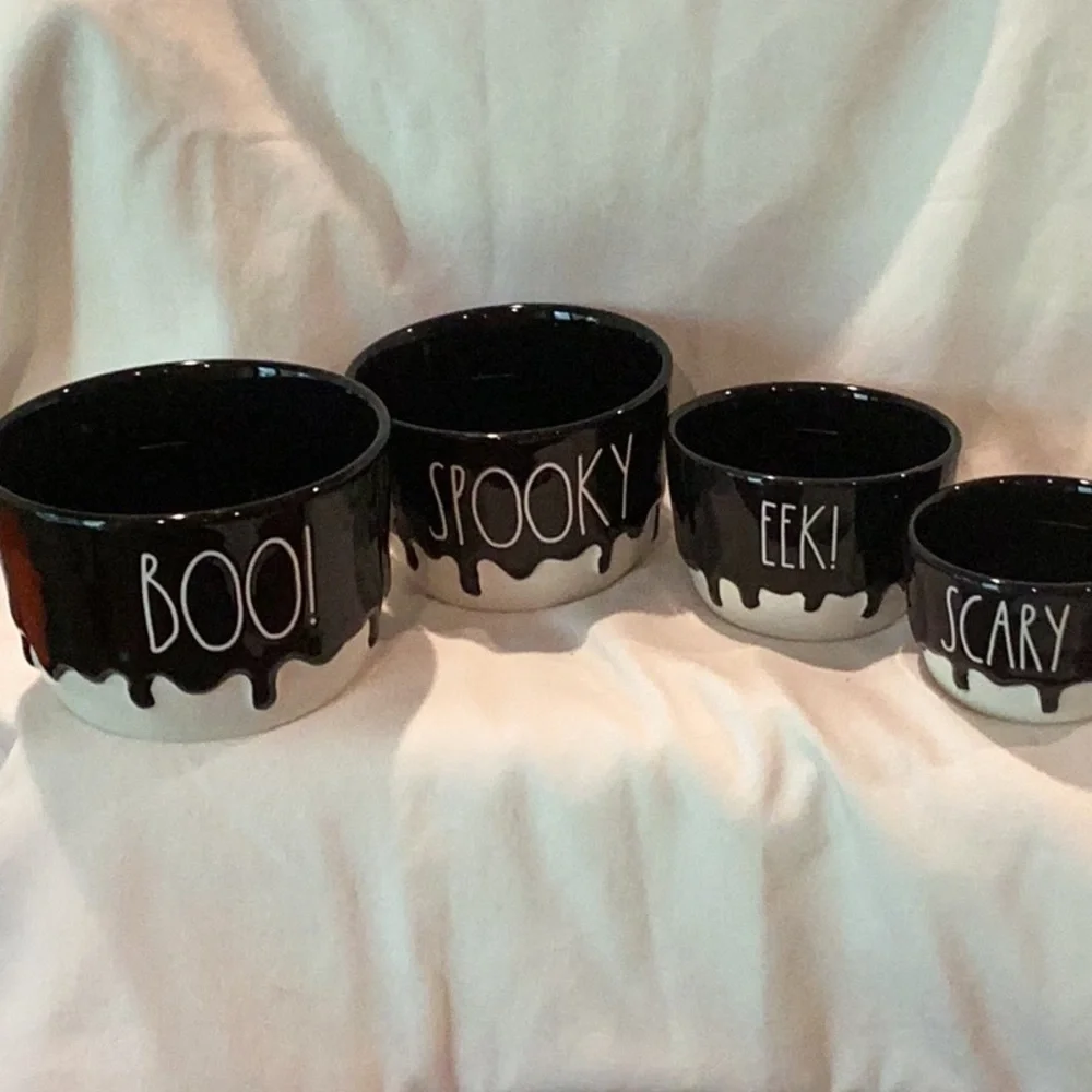 Rae Dunn Halloween Measuring Cups